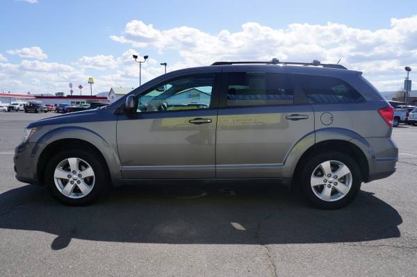 2012 Dodge Journey SXT 3RD ROW/SUNROOF/DVD PLAYER - cars & for sale in Wenatchee, WA – photo 3