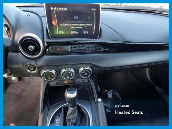 2017 FIAT 124 Spider Lusso Convertible 2D Convertible White for sale in Providence, RI – photo 21