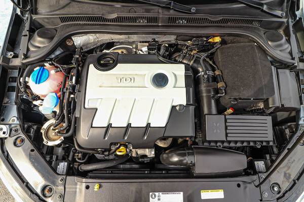 2014 *Volkswagen* *Jetta Sedan* *4dr DSG TDI w/Premium/ for sale in Oak Forest, IL – photo 12
