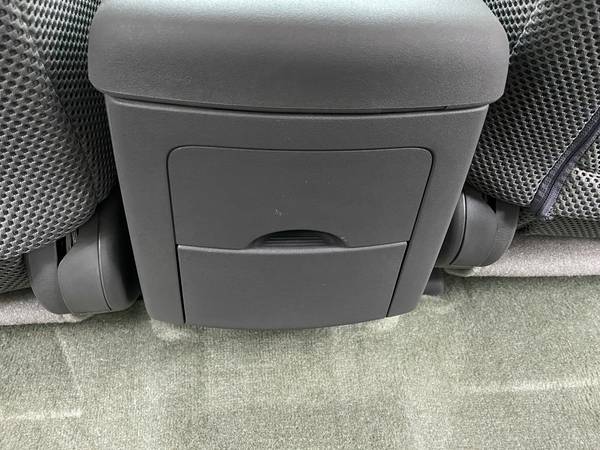 2017 Nissan Frontier Crew Cab SV Pickup 4D 5 ft pickup Gray -... for sale in Providence, RI – photo 20