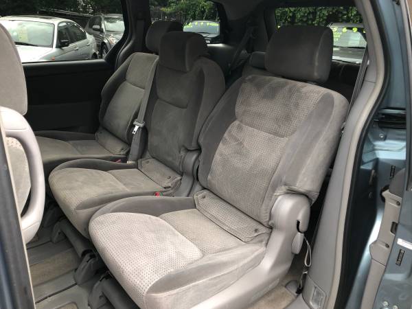 ::::::2008 TOYOTA SIENNA LE 8-PASSENGER:::::: for sale in Hartford, CT – photo 7