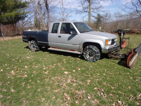 1997 Chevy 2500 4WD pickup w/Western Plow for sale in Tunkhannock, PA – photo 3