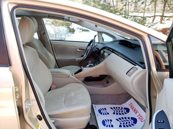 2010 Toyota Prius III Hybrid, 149K, Sunroof, Nav, Camera, Bluetooth! for sale in Belmont, VT – photo 10