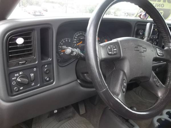 2006 CHEVY SILVERADO Z71 4X4 - cars & trucks - by dealer - vehicle... for sale in Tomah, WI – photo 15