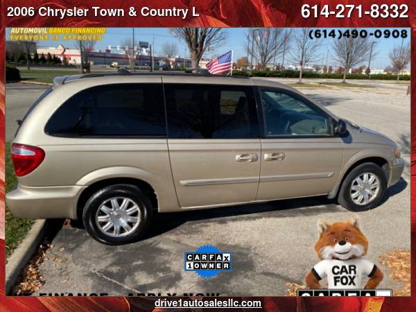 2006 Chrysler Town & Country LWB 4dr Touring - cars & trucks - by... for sale in Columbus, OH – photo 6