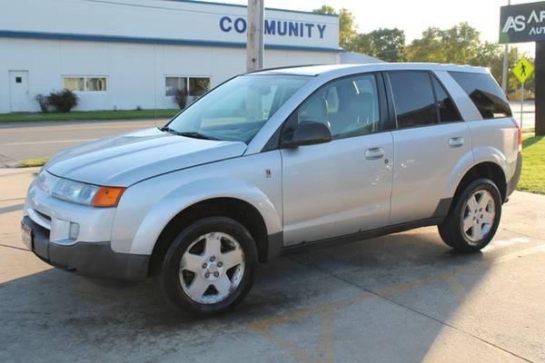 2004 Saturn Vue AWD V6 for sale in Dubuque, IA – photo 6