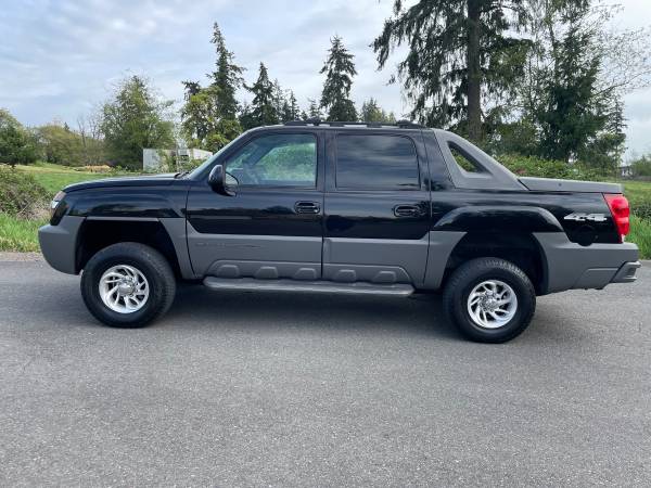 2002 Chevy avalanche 2500 4x4 Low Miles for sale in PUYALLUP, WA