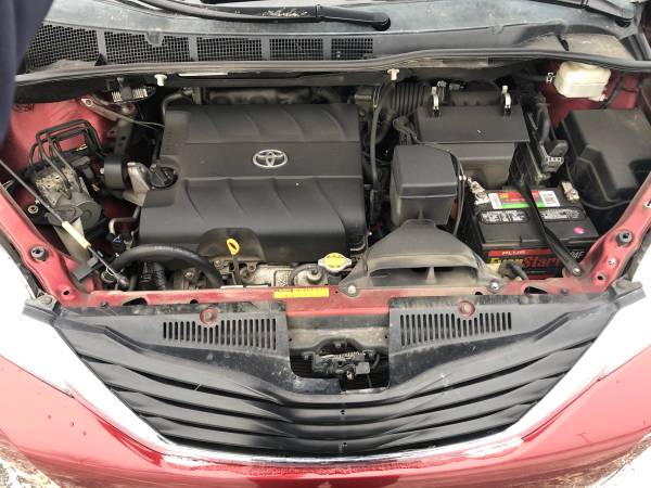 2013 Toyota Sienna LE AWD for sale in Anchorage, AK – photo 10