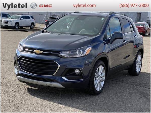 2019 Chevrolet TRAX wagon FWD 4dr Premier - Chevrolet Storm Blue for sale in Sterling Heights, MI – photo 5