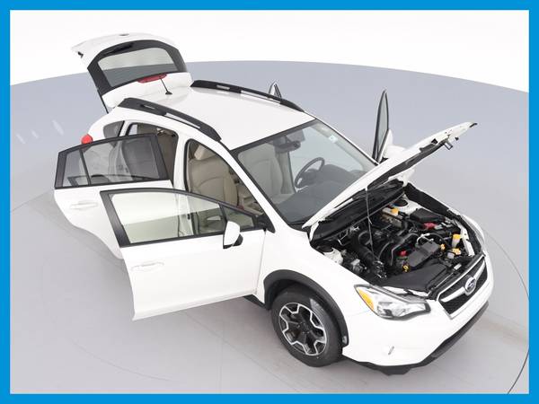 2015 Subaru XV Crosstrek Premium Sport Utility 4D hatchback White for sale in Sacramento , CA – photo 21