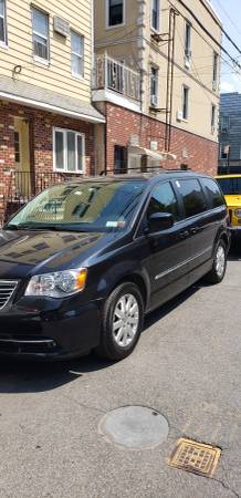 2016 Chrysler Town and Country for sale in Brooklyn, NY