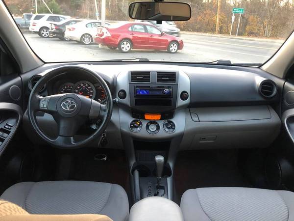 08 Toyota Rav4 Limited 4x4! CLEAN! LOADED! 5YR/100K WARRANTY... for sale in METHUEN, ME – photo 12