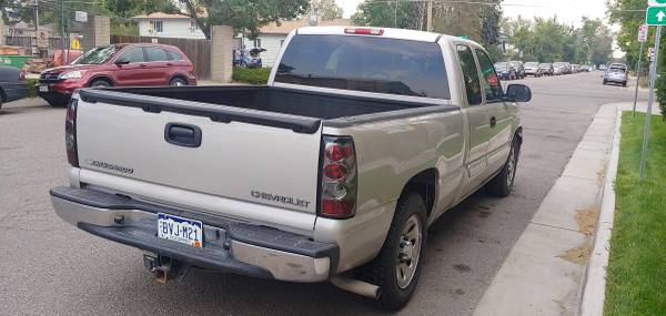 2005 Chevrolet Silverado C1500 Extended Cab LS 4D 6 5 ft 70 000 for sale in Englewood, CO – photo 4