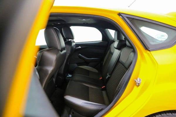 2013 Ford FOCUS ST COLD AC MANUAL YELLOW EXTRA CLEAN L K - cars & for sale in Sarasota, FL – photo 13