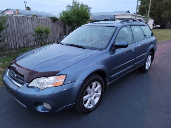 2006 Subaru Outback limited 2 5I clean, ac moonroof power all for sale in Clearwater, FL – photo 4