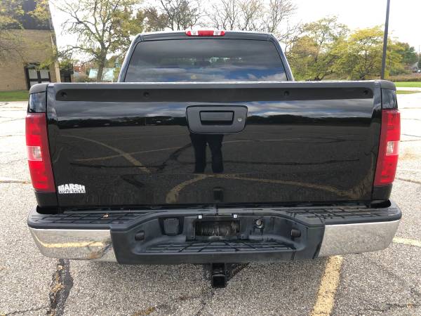 Loaded! 2010 Chevy Silverado 1500! 4x4! Crew Cab! Clean Truck! for sale in Ortonville, OH – photo 4