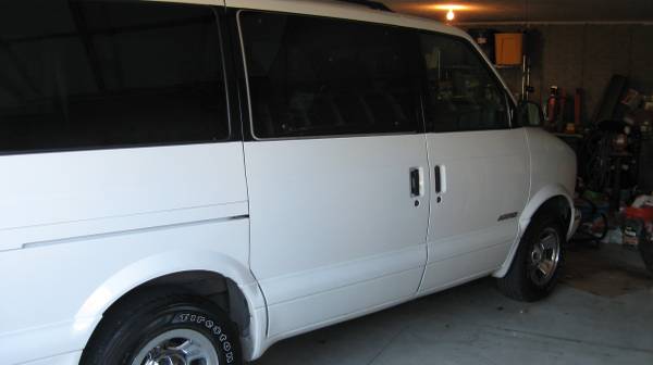 2001 Astro VAN for sale - cars & trucks - by owner - vehicle... for sale in Bennington, NE – photo 7