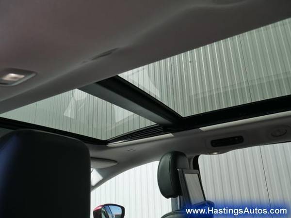 2017 Chrysler Pacifica Limited for sale in Hastings, MN – photo 8