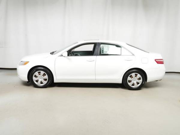 2009 Toyota Camry LE for sale in Inver Grove Heights, MN – photo 4