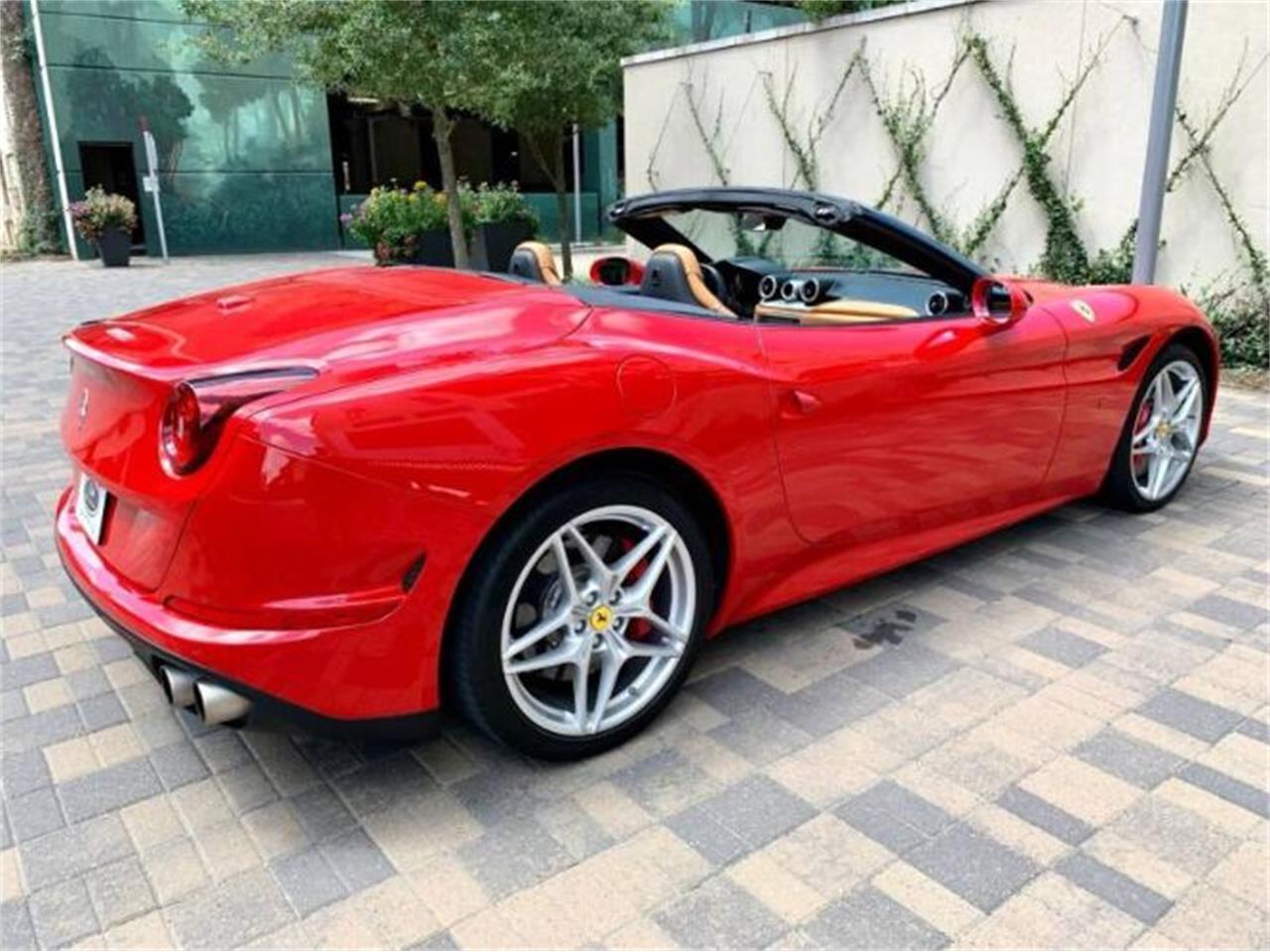 2017 Ferrari California for sale in Cadillac, MI – photo 24