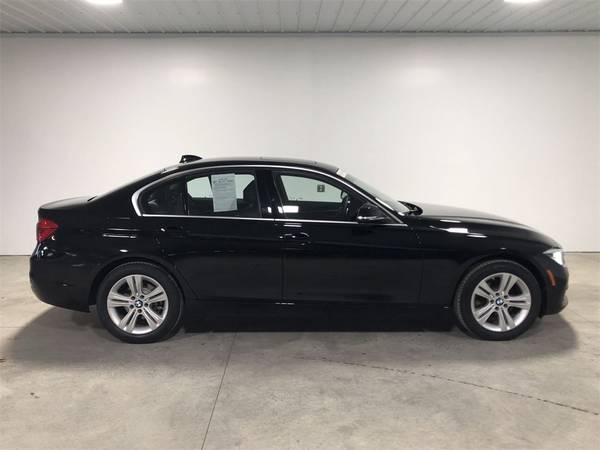2018 BMW 3 Series 330i xDrive - - by dealer - vehicle for sale in Buffalo, NY – photo 9