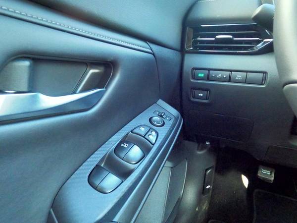 2020 Nissan Sentra SV CVT Sedan - - by dealer for sale in Corvallis, OR – photo 15