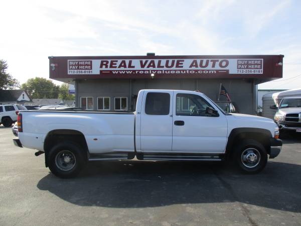 2001 Chevy Silverado 3500 4x4- EASY BUY HERE PAY HERE FINANCING for sale in Council Bluffs, NE – photo 2