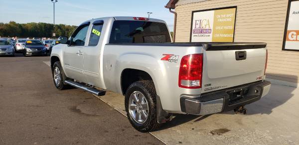 WOW!!! 2012 GMC Sierra 1500 4WD Ext Cab 143.5" SLE for sale in Chesaning, MI – photo 10