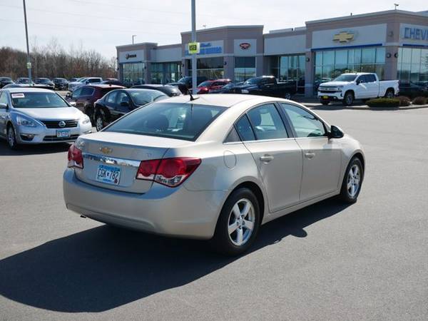 2012 Chevrolet Chevy Cruze LT w/1LT - - by dealer for sale in Cambridge, MN – photo 10