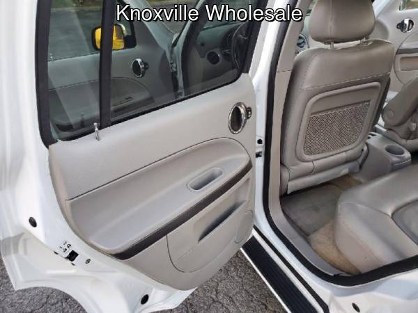 2006 Chevrolet HHR LT 4dr Wagon - cars & trucks - by dealer -... for sale in Knoxville, TN – photo 8