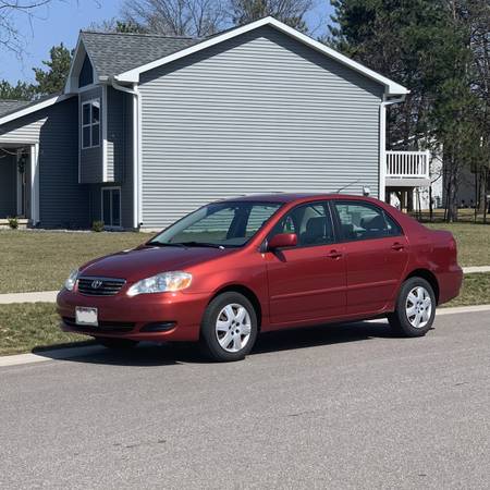 2007 Toyota Corolla LE for sale in Rothschild, WI