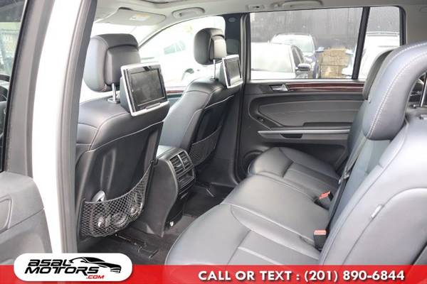 Take a look at this 2011 Mercedes-Benz GL-Class-North Jersey - cars for sale in East Rutherford, NJ – photo 12