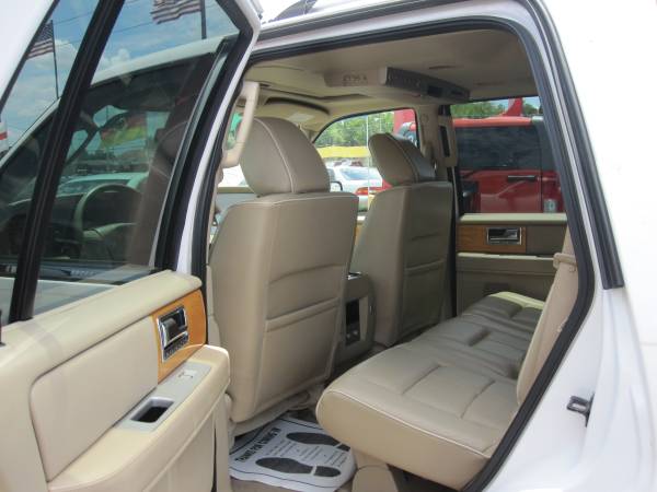 2009 Lincoln Navigator Base 4x2 4dr SUV - - by dealer for sale in Bethany, OK – photo 7