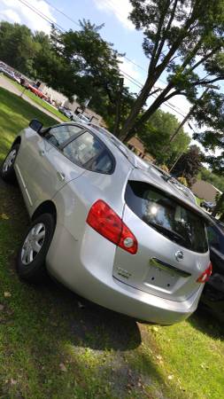 2015 Nissan rogue,,39k,,black cloth,AWD,4cyl,suv,off lease for sale in Hampden, MA