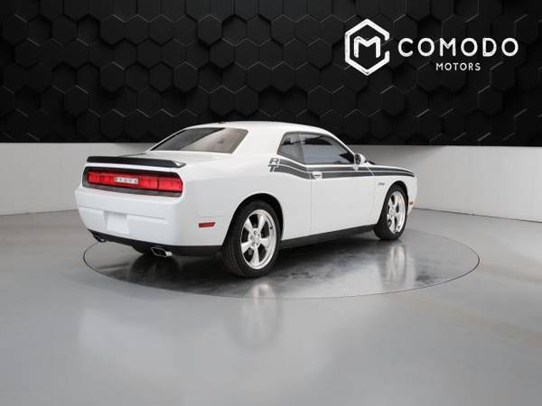 2012 Dodge Challenger R/T Classic - cars & trucks - by dealer -... for sale in Caledonia, MI – photo 3
