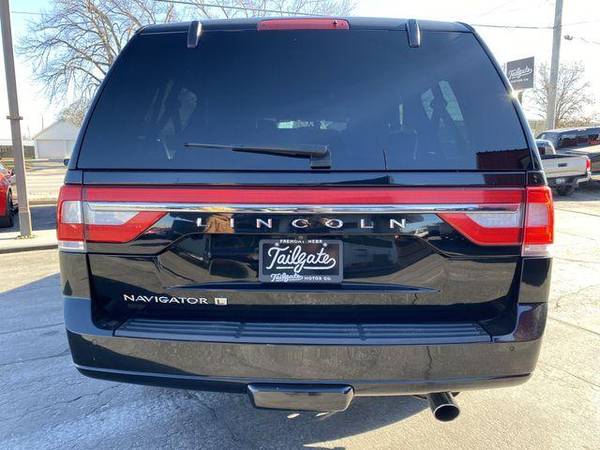 2017 Lincoln Navigator L Select Sport Utility 4D Family Owned!... for sale in Fremont, NE – photo 6
