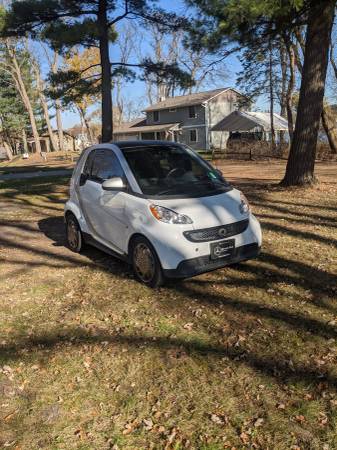2013 Smart Fortwo, 44600miles, 38mpg, For Sale - cars & trucks - by... for sale in Commerce Township, MI – photo 2