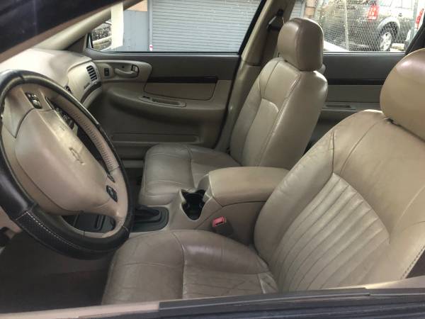 2004 CHEVROLET IMPALA FULLY LOADED MOONROOF SUNROOF LEATHER for sale in Chicago, IL – photo 7