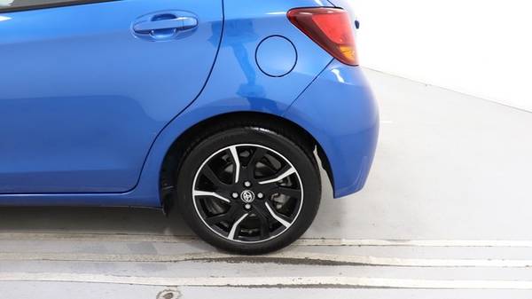 2015 Toyota Yaris 5dr Liftback Auto SE Sedan - - by for sale in Springfield, OR – photo 8