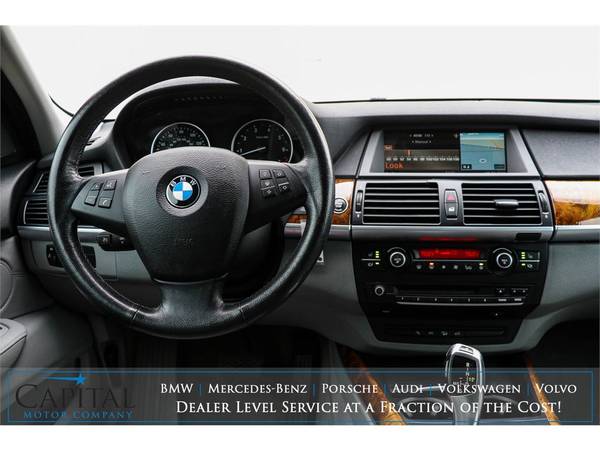 BMW X5 xDrive 4WD w/Big Panoramic Moonroof, NAV and 3rd Row! - cars for sale in Eau Claire, WI – photo 14