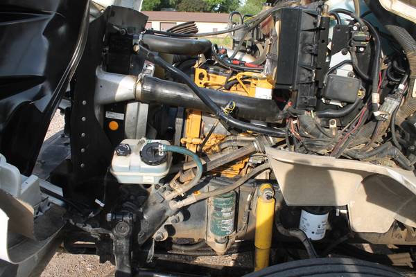 2007 STERLING ACTERRA DIGGER DERRICK AUTOMATIC CAT C7 105K MILES -... for sale in WINDOM, SD – photo 24