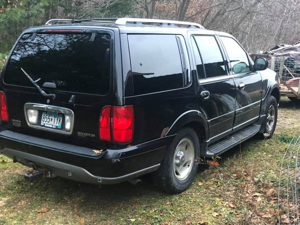 2002 Lincoln Navigator - great winter vehicle! - cars & trucks - by... for sale in Westby, WI – photo 7