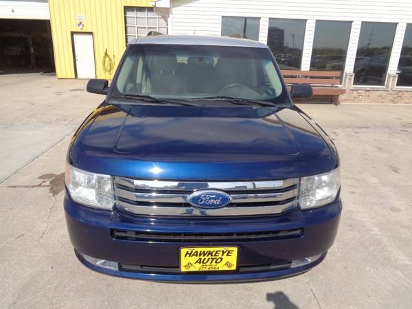 2011 Ford Flex 4dr SE FWD 124kmiles 3rd-Row Seats for sale in Marion, IA – photo 2
