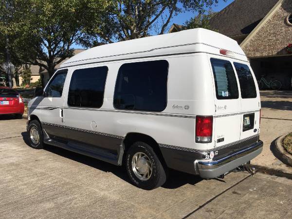 2000 Ford E-150 conversion van - cars & trucks - by owner - vehicle... for sale in Houston, TX – photo 2