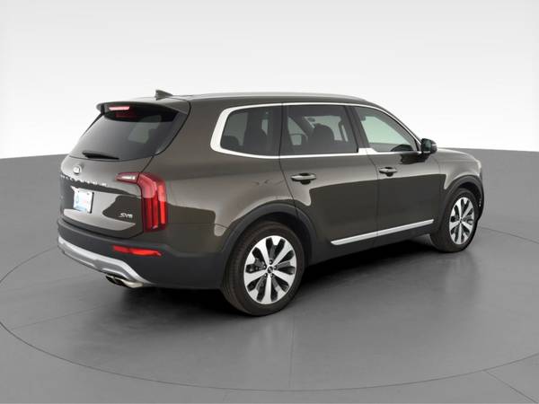 2020 Kia Telluride S Sport Utility 4D suv Gray - FINANCE ONLINE -... for sale in Worcester, MA – photo 11