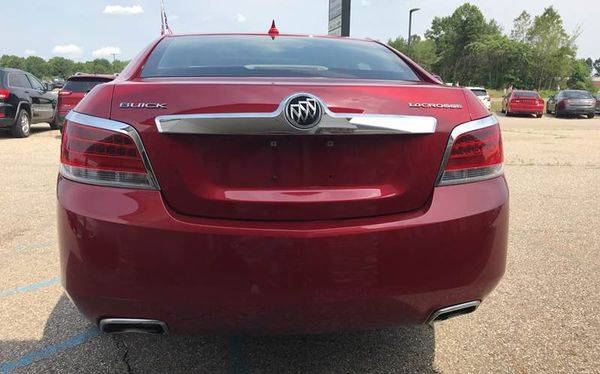 2013 Buick LaCrosse Leather 4dr Sedan - EVERYONE IS APPROVED! for sale in Rockford, MI – photo 6
