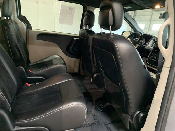 2018 Dodge Grand Caravan Passenger - Shop from Home! Curbside... for sale in Albuquerque, NM – photo 19