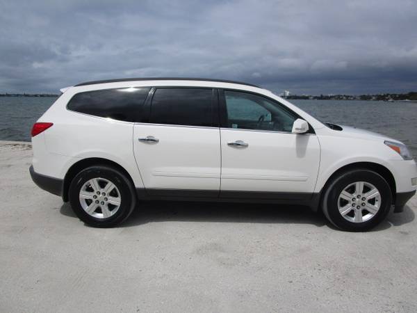 2011 CHEVROLET TRAVERSE LT ONE FL OWNED 7 PASS EXTRA NICE! - cars & for sale in Sarasota, FL – photo 7