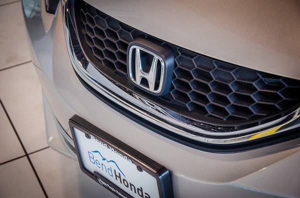 2015 Honda Civic 4dr CVT LX Sedan - cars & trucks - by dealer -... for sale in Bend, OR – photo 9