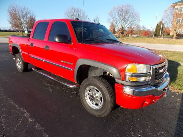 2005 GMC Sierra 2500HD Crew Cab - cars & trucks - by owner - vehicle... for sale in Frankfort, KY – photo 2